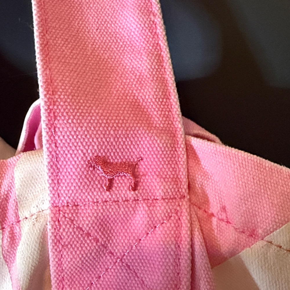 Vintage Pink Women's Tote/beach bag - Picture 5 of 7